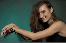 Madeline Carroll