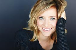 Christine Lakin
