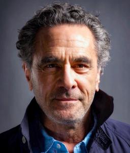 Robin Thomas