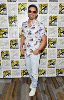 Jay Hernandez
