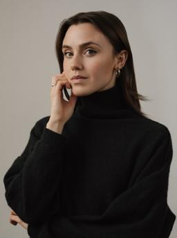 Poppy Drayton