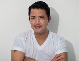 Mark Anthony Fernandez