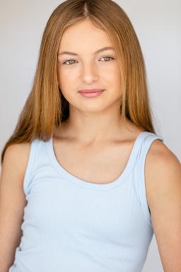 Savannah Reina