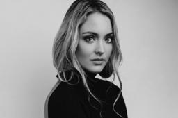Christina Wolfe