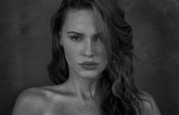 Eve Mauro