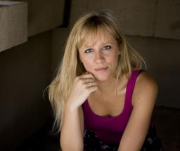 Betsy Holt