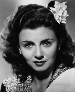 Lenore Aubert