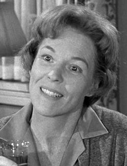 Claudia Bryar