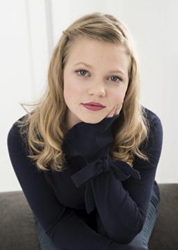 Elise Jones