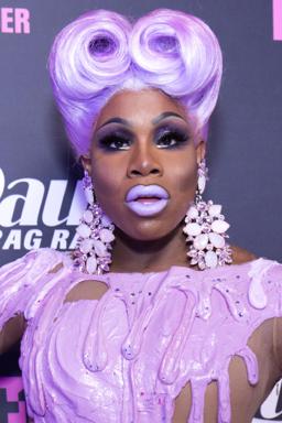 Monét X Change