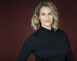 Dawn Van de Schoot
