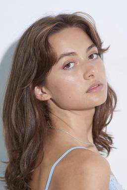 Chloe Avakian