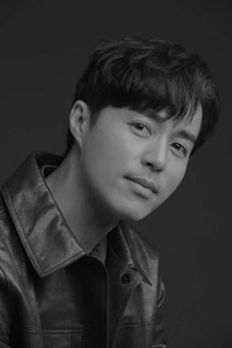 Min-Seok Oh
