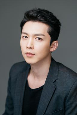 Ryu Sang-wook