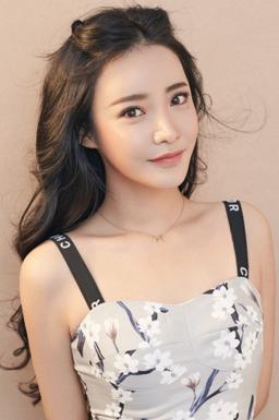 Shiya Hong