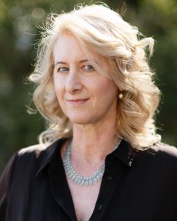 Michelle Offen