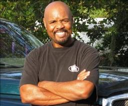 Troy Curvey Jr.