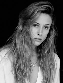 Gillian Zinser