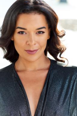 Diahnna Nicole Baxter