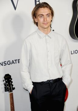 Hart Denton