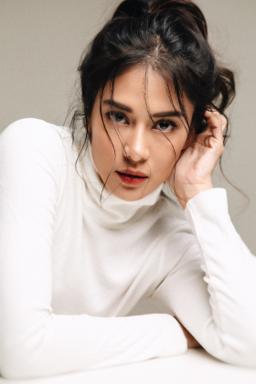 Dian Sastrowardoyo
