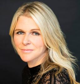Kim DeLonghi