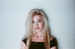 Emma Holzer
