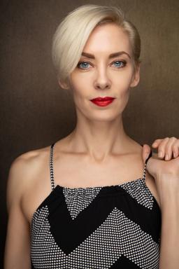 Aimee Stolte