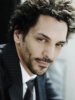 Tomer Sisley