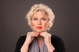 Victoria Jackson