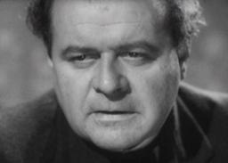 Niall MacGinnis