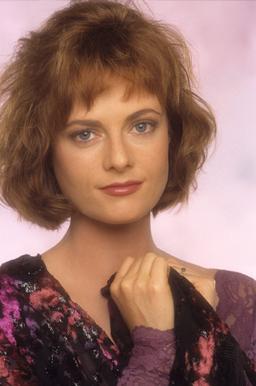 Lisa Blount