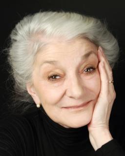 Jane Lapotaire