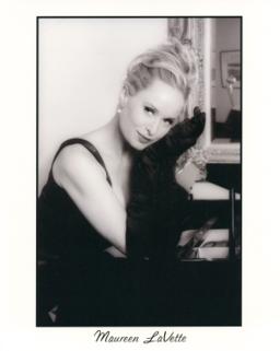 Maureen LaVette