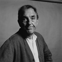 Stanley Holloway