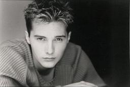 Derek Lee Nixon