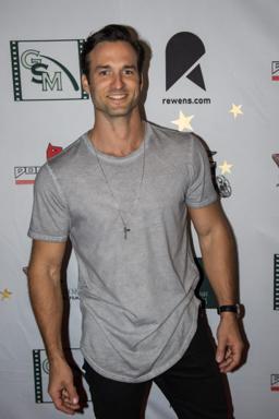 Lance Bonza