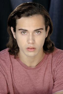 Cruz St. James