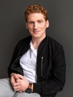 Stuart Edge