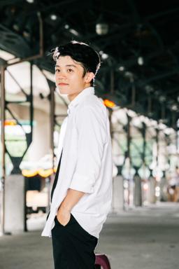 Chun Hong