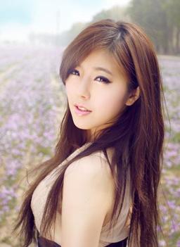 Chloe Zhao