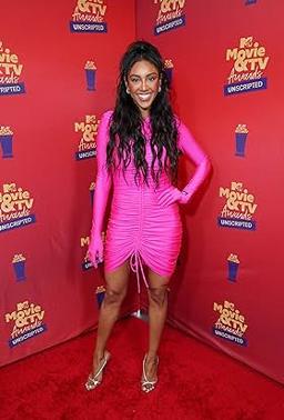 Tayshia Adams
