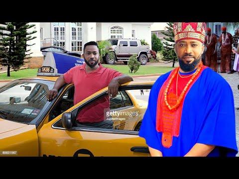 They All Thought He Was An Ordinary Driver In The Palace Not Knowing He Is The Crowned Prince-2023