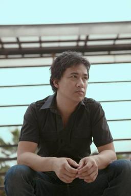 Ely Buendia
