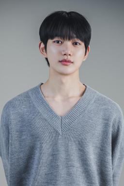 Yoon Sang-Hyeon