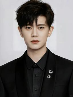 Jialun Ren