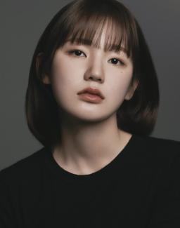 Lee Eun-Saem