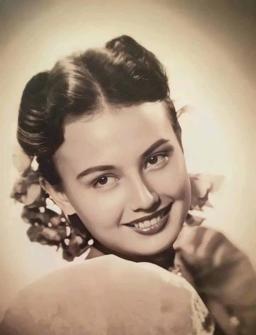 Delia Razon