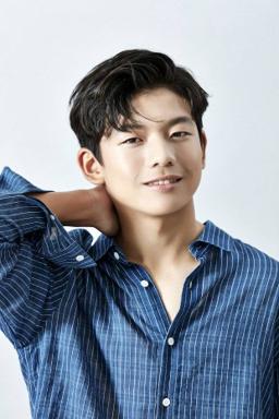 Seok-Hyeon Wang