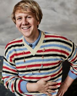 Josh Thomas